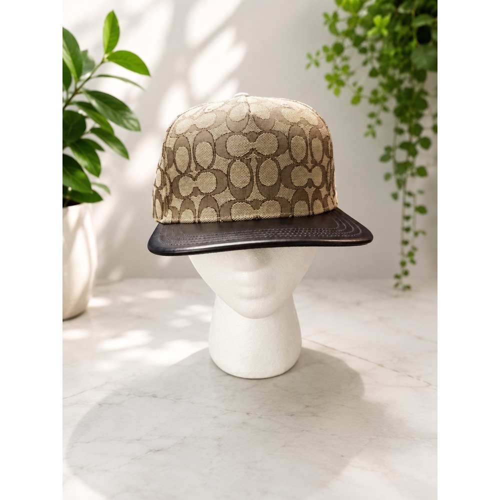 Coach Signature Cap NWT Deadstock!